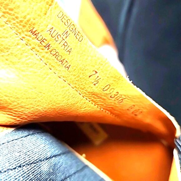 PAUL GREEN SANTE BLACK SUEDE BLOCK HEEL COWBOY BOOTIES SIZE 10 NWOB - Picture 4 of 16